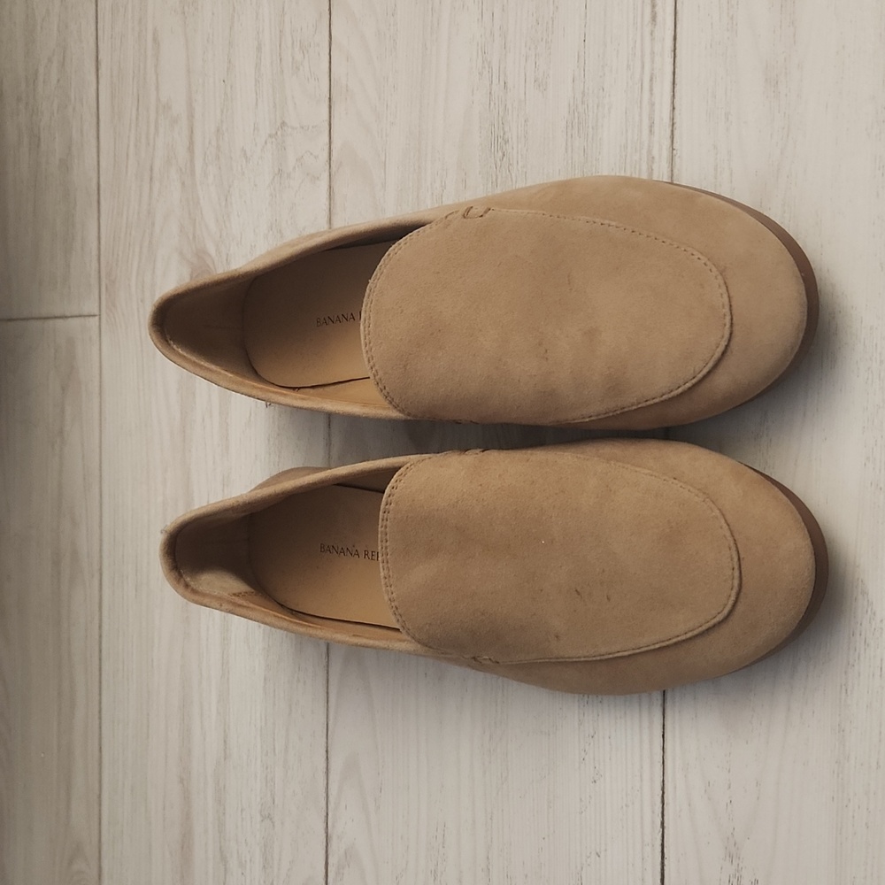 Banana Republic Demi Loafer Biscotti